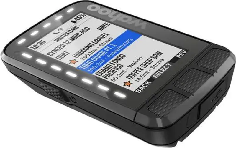 Wahoo ELEMNT Roam v2 GPS Cycling Computer BUNDLE